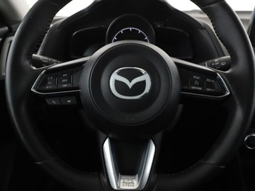 Mazda 3 III Sedan Facelifting 2.0 SKYACTIV-G 120KM 2017 Mazda 3 navi klima auto kamera i czujnki, zdjęcie 19