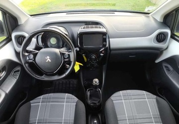Peugeot 108 1.2 VTi 82KM 2016 Peugeot 108 PureTech 82 Allure 1.2 Benzyna 82KM, zdjęcie 17