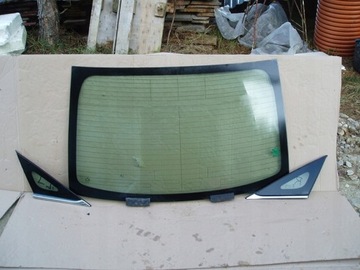 HYUNDAI SONATA 2013 SKLO (OKNO) ZADNÍ RYCHLA TROJŮHELNÍK