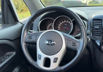 Kia Venga Mikrovan 1.4 DOHC CVVT 90KM 2015 Kia Venga 1.4 90KM Navi Panorama Kamera KEY Bezwypadkowy Dla wymagajacy, zdjęcie 14