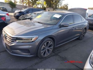 Volkswagen Passat B8 2022 Volkswagen Passat 2022 r. , 2,0 2.0 Benzyna 174KM