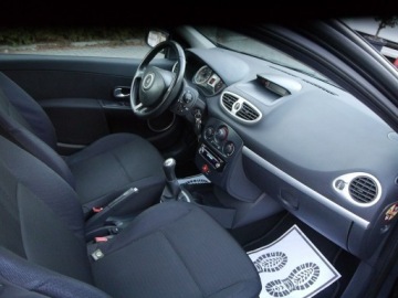 Renault Clio III Hatchback 5d 1.5 dCi 86KM 2006 Renault Clio klima Stan b.dobry bez rdzy i korozji, zdjęcie 19