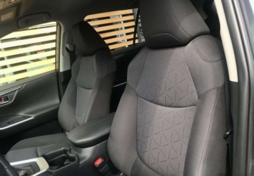 Toyota RAV4 V SUV 2.0 Dual VVT-iE 173KM 2021 Toyota RAV4 Toyota RAV4 2.0 Comfort 4x4 MS 2.0 Benzyna 173KM, zdjęcie 31