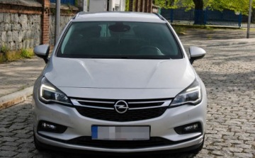 Opel Astra K Sports Tourer 1.6 CDTI 136KM 2019 Opel Astra Zadbany Oszczedny Bezwypadkowy 1.6 Diesel 136KM, zdjęcie 4