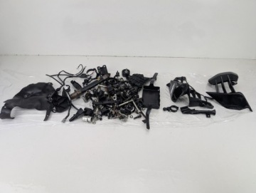 KTM DUKE 390 125 17 - 23 ВИНТЫ БОЛТ КРЫШКА КРЕПЛЕНИЯ МИКС