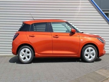 Suzuki Swift VI Hatchback Facelifting 1.2 DualJet SHVS 83KM 2025 SUZUKI Swift 1.2 Dualjet SHVS Premium Plus CVT 83KM 2025, zdjęcie 2