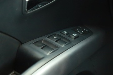 Citroen C-Crosser 2008 Citroen C-Crosser 2.2 HDI, 4X4, 7 miejsc, Xenon, zdjęcie 13