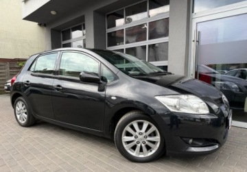 Toyota Auris I Hatchback 1.8 Valvematic 147KM 2009 Toyota Auris 147 KM, Xenony, salon Polska, serwis ASO 1.8 Benzyna 147KM, zdjęcie 14