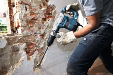 Отбойный молоток Bosch GSH 5 CE 8,3 Дж 1150 Вт