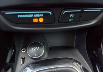 Ford B-MAX 1.0 EcoBoost 100KM 2013 Ford B-MAX 1.0Benz 100KM 6biegow Grzana przednia szybafotele Parkton.Fakt., zdjęcie 24