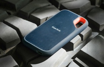 Внешний SSD-накопитель SanDisk Extreme Portable емкостью 1 ТБ