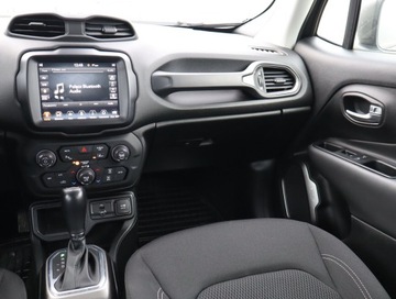 Jeep Renegade SUV Facelifting 1.3 GSE T4 Turbo 150KM 2018 Jeep Renegade 1.3 T-GDI, Salon Polska, zdjęcie 6