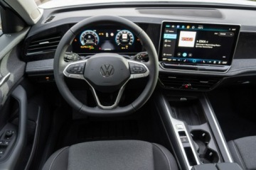 Volkswagen Passat B8 Variant Facelifting 2.0 TDI SCR 150KM 2025 Volkswagen Passat Business 2.0 TDI SCR 150 KM DSG, zdjęcie 17