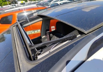 Nissan 2015 Nissan Murano 2015r, 2.5 DIESEL 4x4. AUTOMAT. Lekko uszkodzony prawy przod, zdjęcie 28