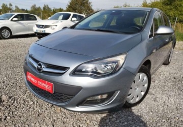 Opel Astra J Hatchback 5d 1.4 Turbo ECOTEC 120KM 2012