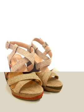 ЛЕГКИЕ САНДАЛИИ НА ТЕЛЕЖКЕ, УДОБНЫЕ ЖЕНСКИЕ 38
