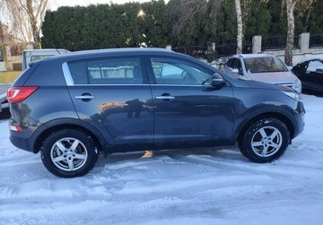 Kia Sportage III SUV 2.0 DOHC 163KM 2010 Kia Sportage 2,0Benz Super stan Oryginal Ksenon 2.0 Benzyna 163KM, zdjęcie 10