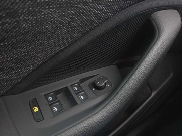 Skoda Superb III Kombi Facelifting 1.5 TSI 150KM 2024 Skoda Superb 1.5TSI 150KM FV23 DSG Side Assist Kierownica skorzana 2-ramie, zdjęcie 8