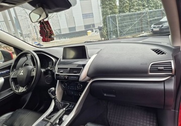 Mitsubishi Eclipse Cross SUV 1.5 T 163KM 2018 Mitsubishi Eclipse Cross 1.5T 163km Xenon Skora NAVi Kamera bez rdzy 1.5, zdjęcie 11