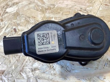 PORSCHE MACAN 2016 TŘMENY