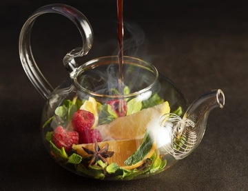 Фруктовый чай Лесные фрукты Цветок гибискуса Черноплодная рябина Лакрица 20 т LOYD