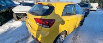 Kia Rio IV 2022 Kia Rio 2022r, SALON POLSKA. Uszkodzone boki. Jezdzi. Faktura VAT 23 brut, zdjęcie 3
