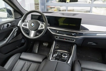 BMW X6 G06 SUV Facelifting 3.0 30d 298KM 2026 BMW X6 xDrive30d, Dostępne od ręki!, zdjęcie 19