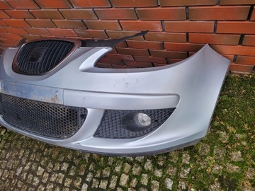 СИДЕНЬЕ ПЕРЕДНИЙ БАМПЕР TOLEDO III ALTEA В КОМПЛЕКТЕ