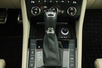 Skoda Superb III Kombi Facelifting 2.0 TDI SCR 200KM 2021 Skoda Superb 2.0 TDI, Salon Polska, 1. Właściciel, zdjęcie 15