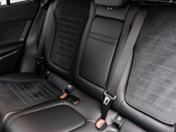 Mercedes GLC C254/X254 Coupe 2.0 200 204KM 2025 MERCEDES-BENZ GLC 200 4-Matic AMG Line 2.0 (204KM) 2025, zdjęcie 13