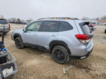 Subaru 2024 Subaru Forester 2024r., Wilderness, 2.5L, od ubezpieczalni 2.5 Benzyna, zdjęcie 3