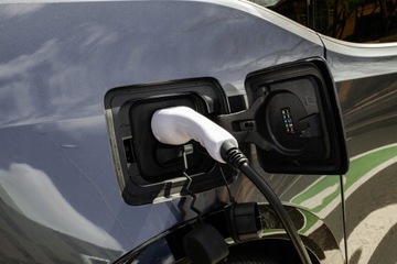 NOARK ŁADOWARKA STACJA NAŚCIENNA TYPE 2 17kW 5m