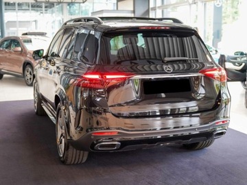 Mercedes GLE V167 SUV Facelifting 2.0 300d 269KM 2025 MERCEDES-BENZ GLE 300 d 4-Matic AMG Line 2.0 (269KM) 2025, zdjęcie 1