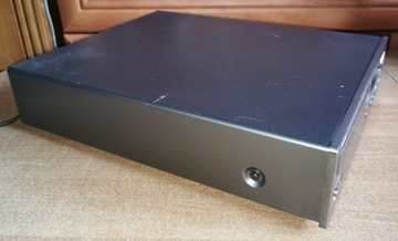 CD-плеер YAMAHA CDX-9