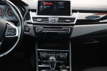 BMW Seria 2 2017 BMW 2 Active Tourer 225xe Active Tourer, zdjęcie 11