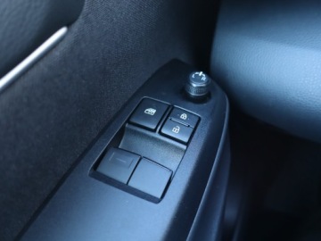 Toyota Yaris IV Hatchback 1.5 Dynamic Force 125KM 2024 Toyota Yaris 1.5 VVT-i, Salon Polska, Serwis ASO, zdjęcie 14