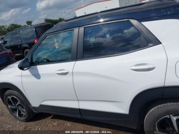 Chevrolet TrailBlazer II 2023 Chevrolet Trailblazer 2023 Chevrolet Trailblazer FWD 4dr RS 1.3 Benzyna, zdjęcie 3