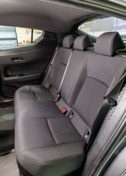 Toyota C-HR I Crossover 1.8 Hybrid 122KM 2019 Toyota C-HR 1.8 Hybrid Premium 1.8 Hybryda 122KM, zdjęcie 38