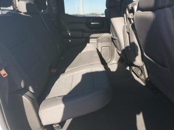 Chevrolet Silverado II 2024 Chevrolet Silverado C1500 Custom 2024 2.7 Benzyna 310KM, zdjęcie 10