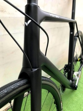 Дорожный велосипед Votec VRX CARBON SRAM RIVAL AXS 2X12S FRAME L 57CM