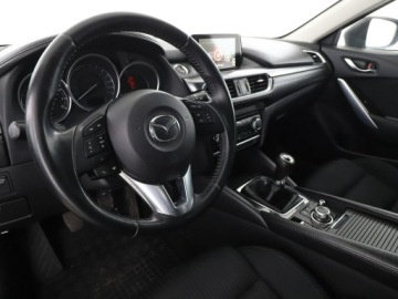 Mazda 6 III Kombi Facelifting 2.0 SKYACTIV-G 145KM 2016 Mazda 6 Tempomat Czujniki parkowania Automatyczna, zdjęcie 13