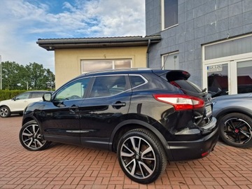 Nissan Qashqai II Crossover 1.2 DIG-T 115KM 2014 Nissan Qashqai Benzyna Tekna Navigacja Panorama, zdjęcie 6