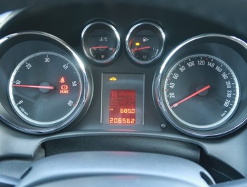 Opel Astra J Hatchback 5d 1.7 CDTI ECOTEC 110KM 2011 Opel Astra 1.7 CDTI, Klima, Tempomat, zdjęcie 10