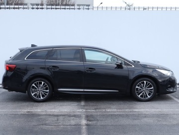 Toyota Avensis III Wagon Facelifting 2015 2.0 D-4D 143KM 2016 Toyota Avensis 2.0 D-4D, Salon Polska, Serwis ASO, zdjęcie 5