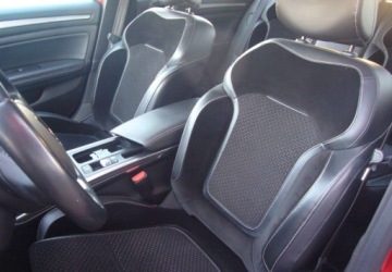 Renault Megane IV Hatchback 5d 1.2 Energy TCe 130KM 2018 Renault Megane Salon PL 1.2 Benzyna 131KM, zdjęcie 11