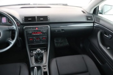 Audi A4 B6 Sedan 2.0 20V 131KM 2002 Audi A4 2.0, Salon Polska, GAZ, Klima, zdjęcie 7