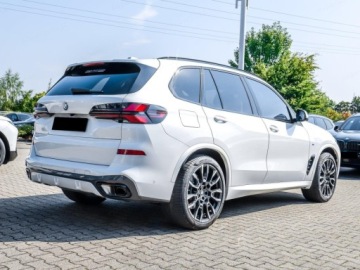 BMW X5 G05 SUV Facelifting 3.0 30d 298KM 2026 xDrive30d M Sport 3.0 (298 KM)| Hak holowniczy, elektryczny, zdjęcie 2