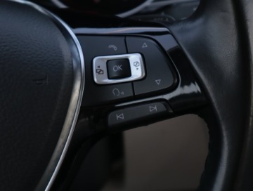 Volkswagen Passat B8 Limousine 2.0 TDI BlueMotion SCR 190KM 2018 VW Passat 2.0 TDI, Salon Polska, Serwis ASO, zdjęcie 17