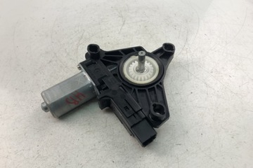 MOTOREK OKNO PŘEDNÍCH PRAVÝCH DVEŘE MERCEDES-BENZ B (W246, W242)