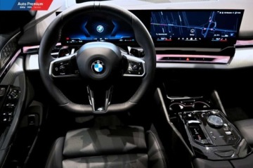 BMW Seria 5 G90-91 2025 BMW Seria 5 540d xDriveFV23Repair InclusivePakiet Sport M PROKamera Wnetrza, zdjęcie 7